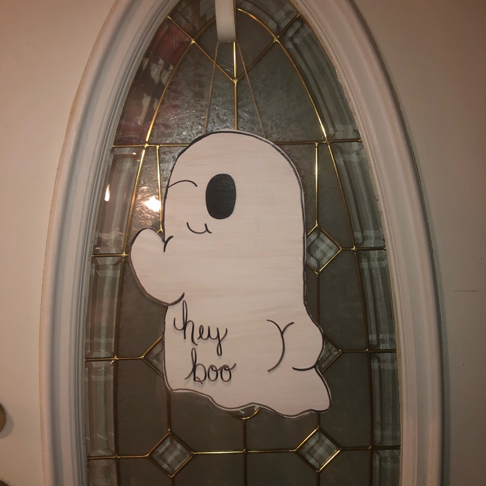 Hey boo! Door hanger 👻